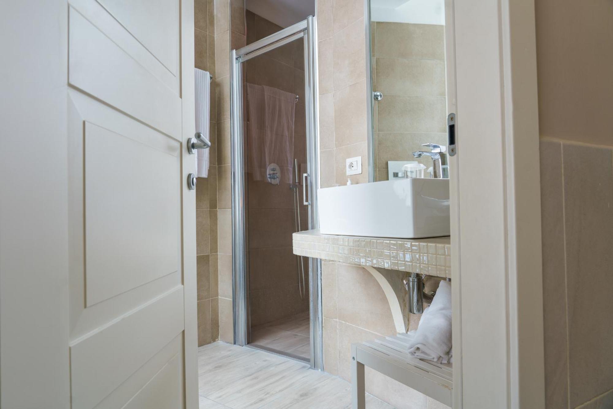 Corso Boutique Luxury